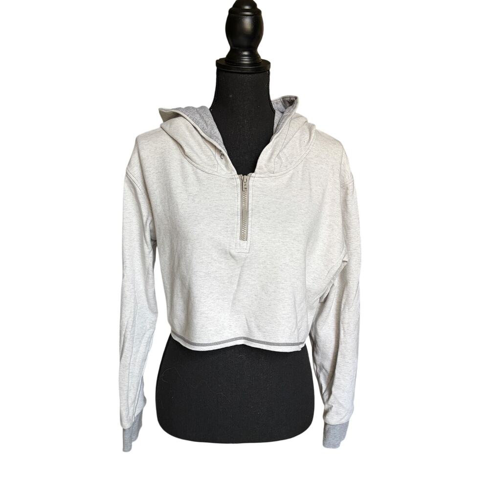 P'tula Cropped 1/2 Zip Hoodie (Light Heathered Grey) - Medium